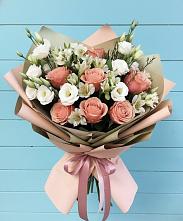 Букет цветов из:  Розы, Альстромерии и Лизиантусы в Бояркино