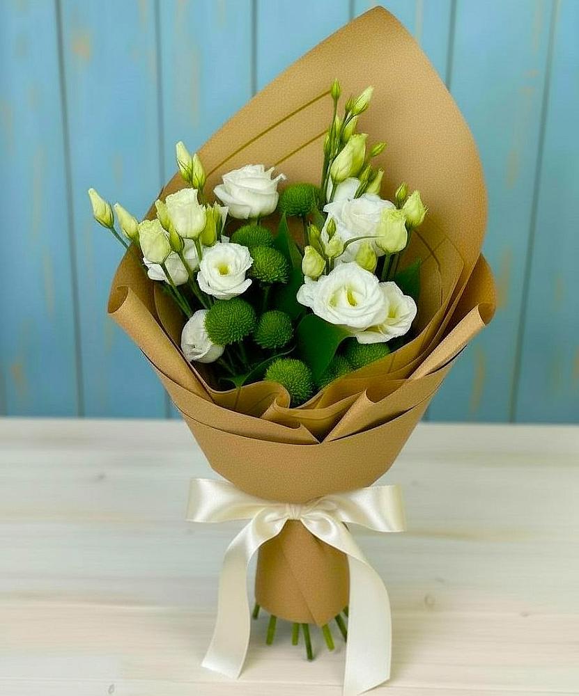 Букет цветов из: Хризантемы и Лизиантусы в Бояркино