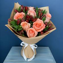Букет цветов из:  Розы и Альстромерии в Бояркино