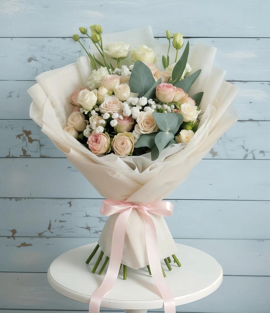 Букет цветов из: Розы и Лизиантусы в Бояркино