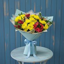 Букет цветов из:  Альстромерии и Хризантемы в Бояркино